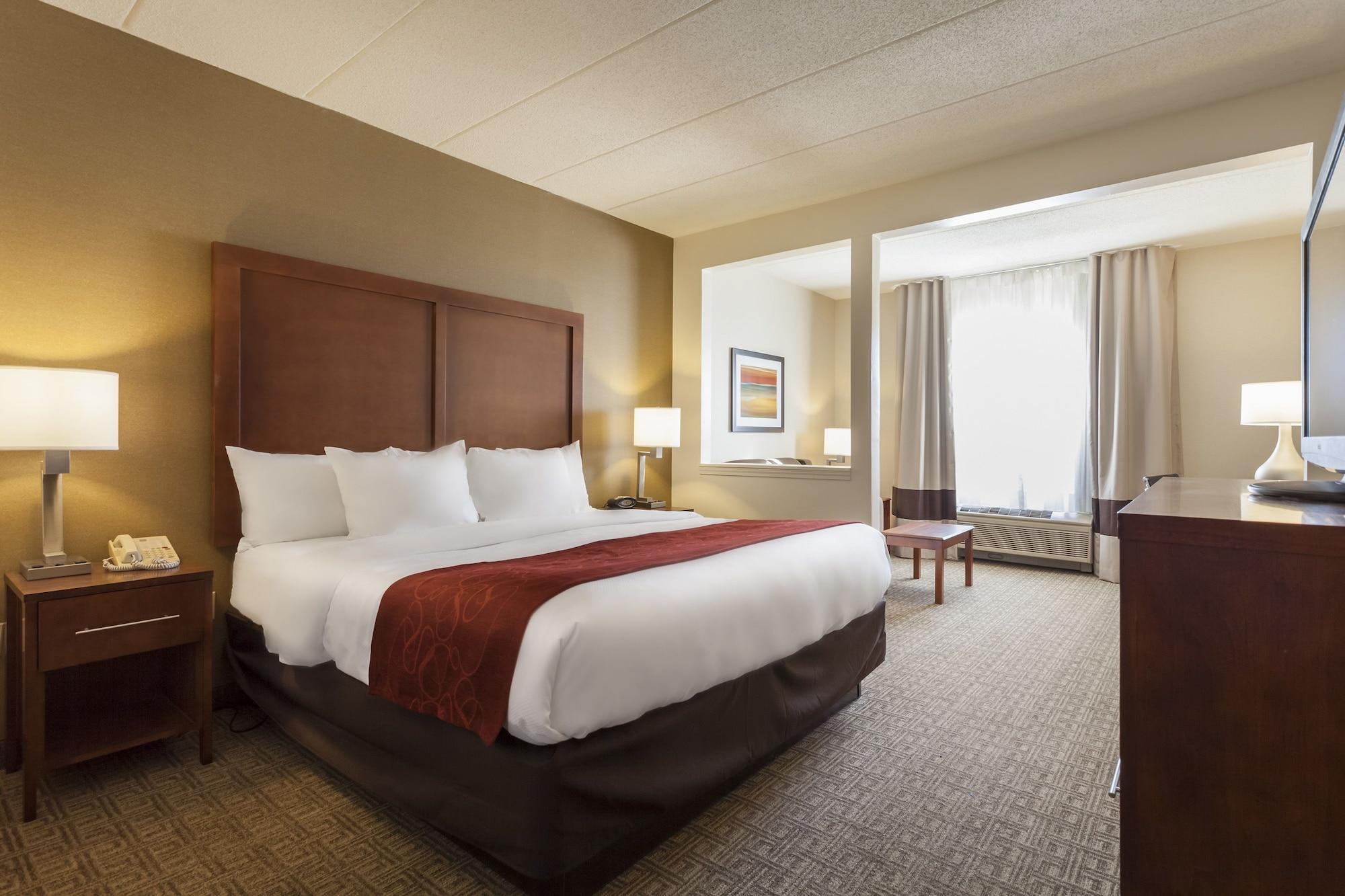 Comfort Suites Richmond Esterno foto