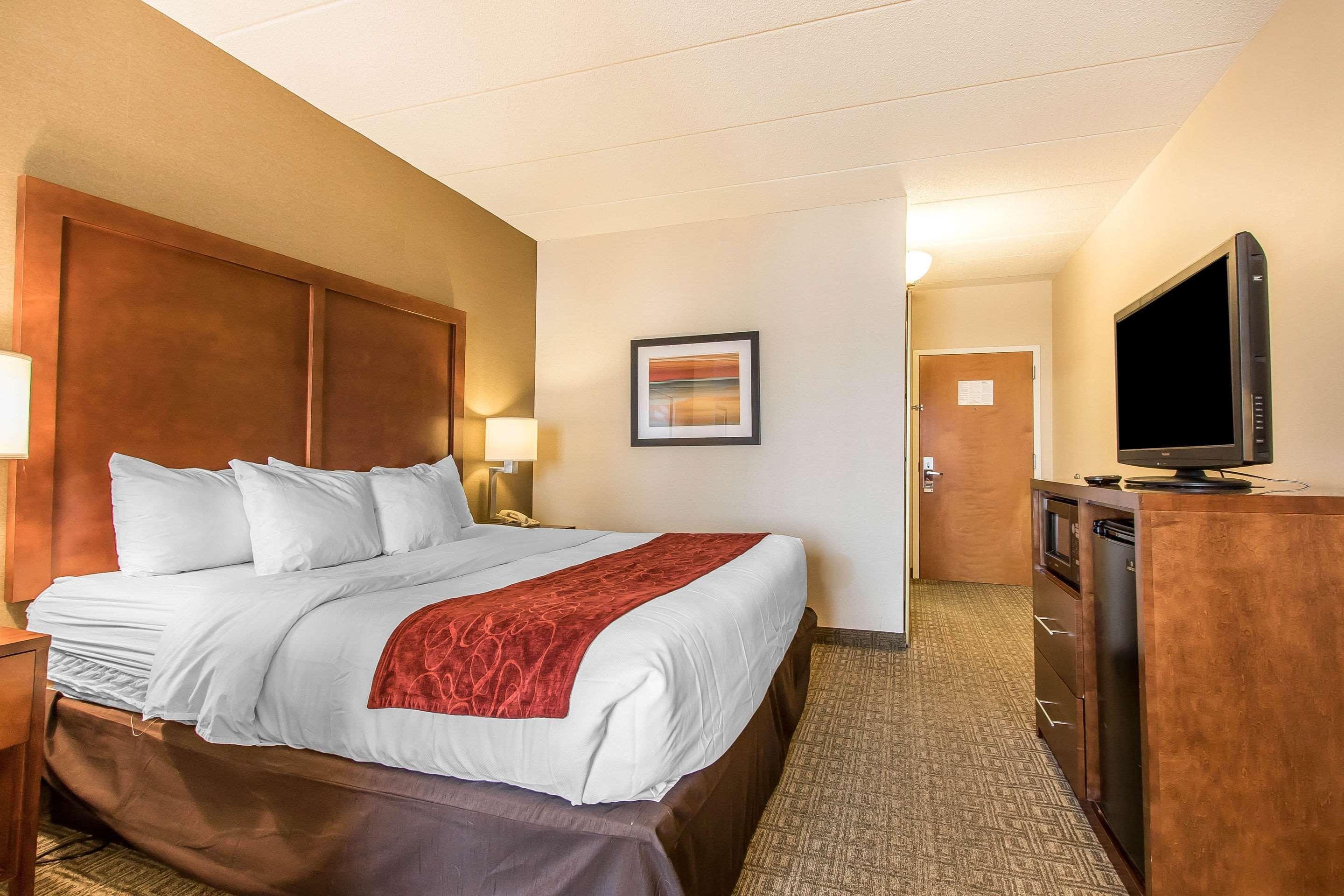 Comfort Suites Richmond Esterno foto