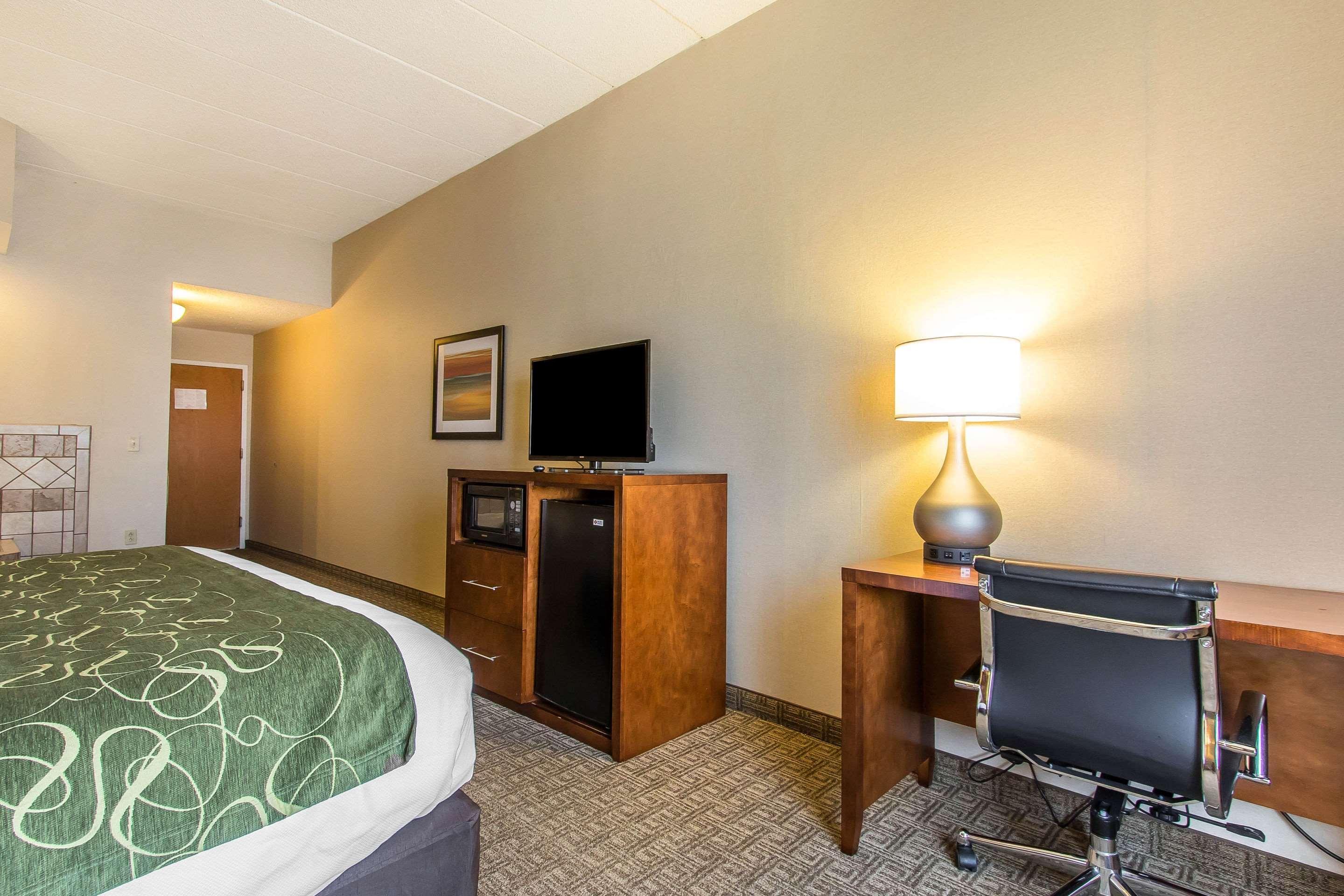 Comfort Suites Richmond Esterno foto