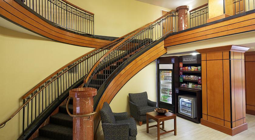 Comfort Suites Richmond Esterno foto