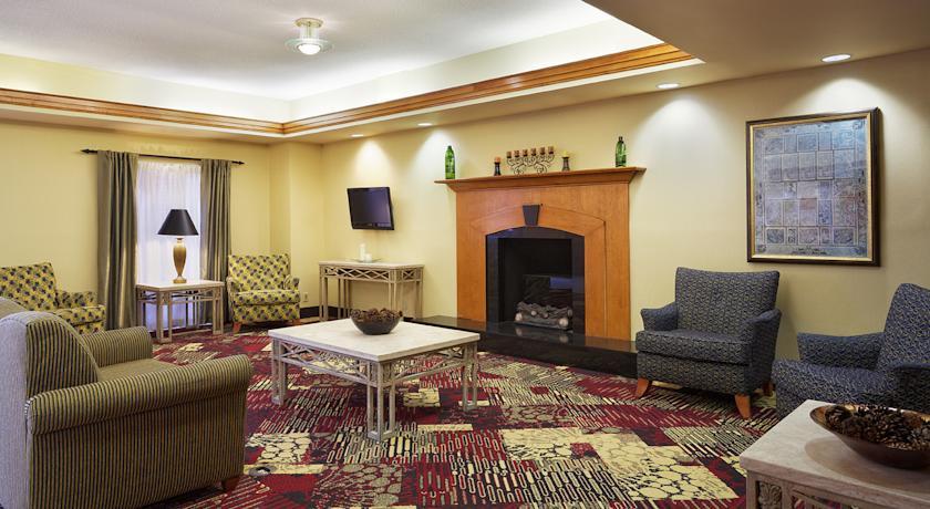 Comfort Suites Richmond Esterno foto