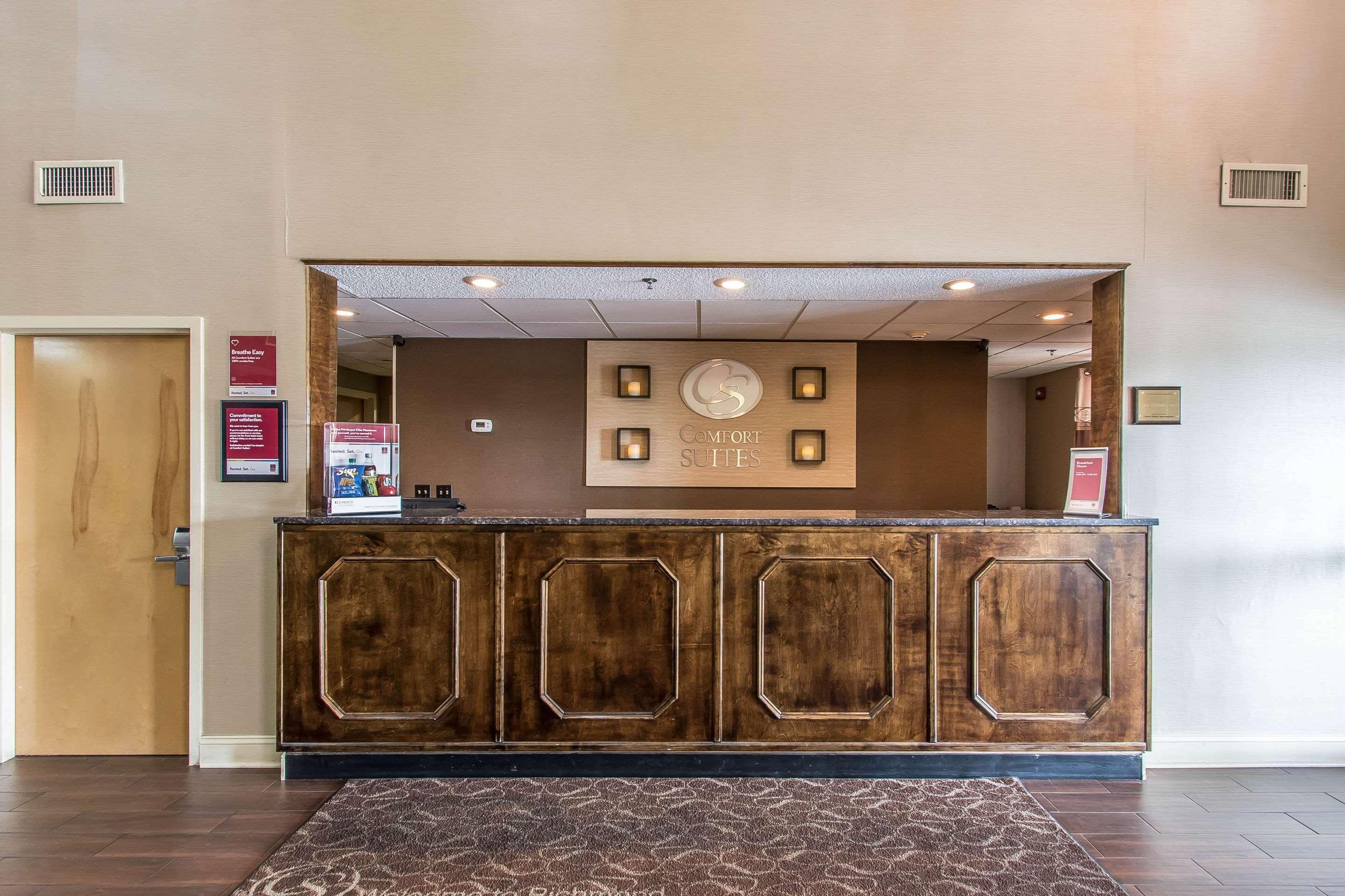 Comfort Suites Richmond Esterno foto