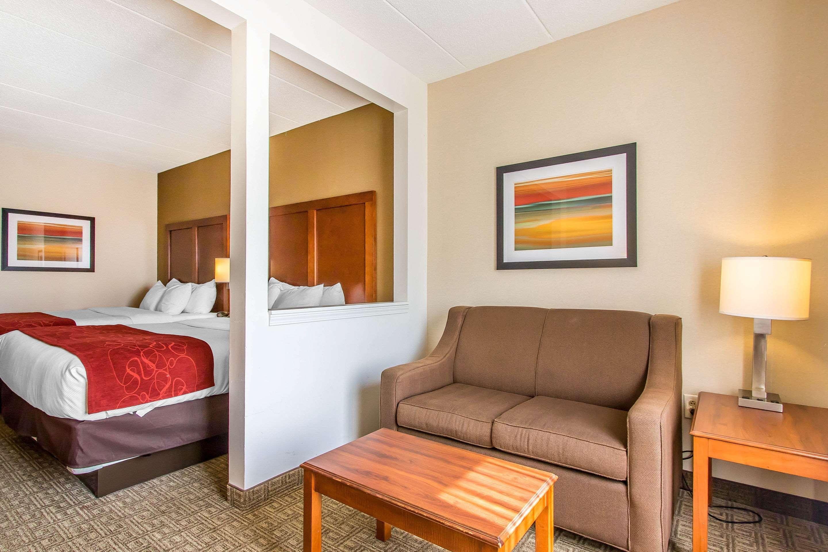Comfort Suites Richmond Esterno foto